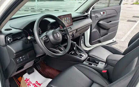 Honda Vezel, 2023 год, 1 650 000 рублей, 7 фотография