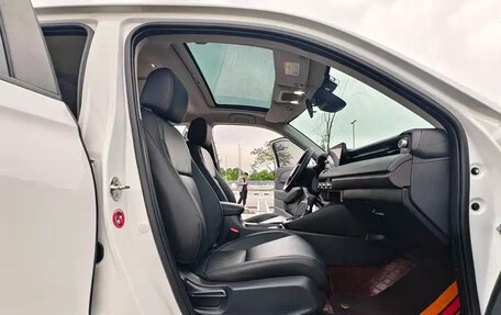 Honda Vezel, 2023 год, 1 650 000 рублей, 17 фотография