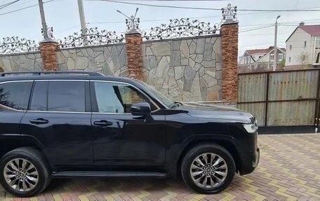 Toyota Land Cruiser, 2021 год, 7 900 000 рублей, 3 фотография