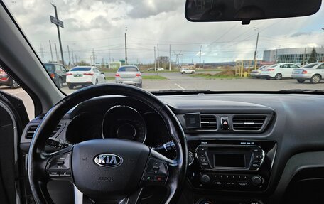 KIA Rio III рестайлинг, 2013 год, 979 000 рублей, 13 фотография