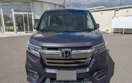 Honda Stepwgn IV, 2022 год, 1 925 000 рублей, 2 фотография