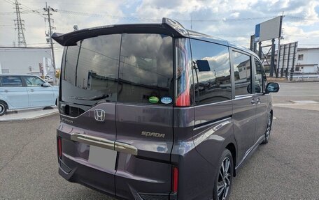 Honda Stepwgn IV, 2022 год, 1 925 000 рублей, 4 фотография