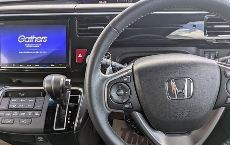 Honda Stepwgn IV, 2022 год, 1 925 000 рублей, 21 фотография