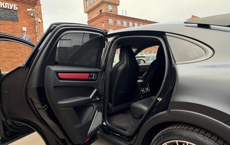 Porsche Cayenne III, 2022 год, 23 000 000 рублей, 30 фотография