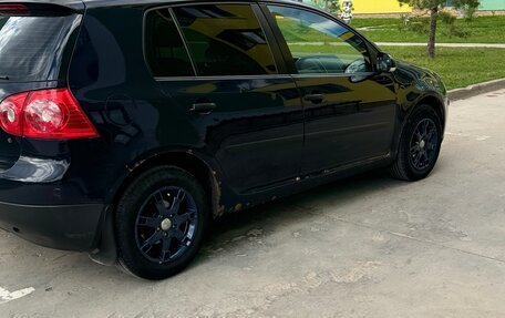 Volkswagen Golf V, 2006 год, 390 000 рублей, 2 фотография