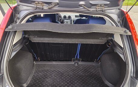 Ford Fiesta, 2005 год, 420 000 рублей, 10 фотография