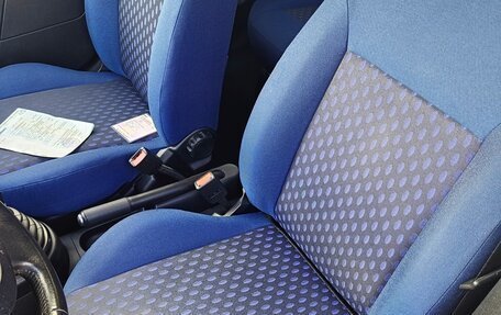 Ford Fiesta, 2005 год, 420 000 рублей, 17 фотография