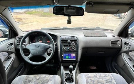 Toyota Avensis III рестайлинг, 1998 год, 185 000 рублей, 10 фотография