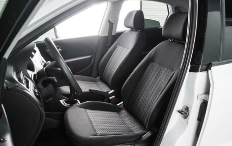 Volkswagen Polo VI (EU Market), 2017 год, 899 000 рублей, 10 фотография