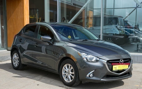 Mazda Demio IV, 2018 год, 878 000 рублей, 6 фотография