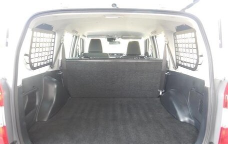 Toyota Probox I, 2023 год, 1 055 000 рублей, 16 фотография