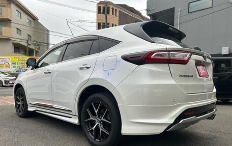 Toyota Harrier, 2020 год, 2 630 000 рублей, 9 фотография