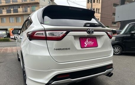 Toyota Harrier, 2020 год, 2 630 000 рублей, 14 фотография