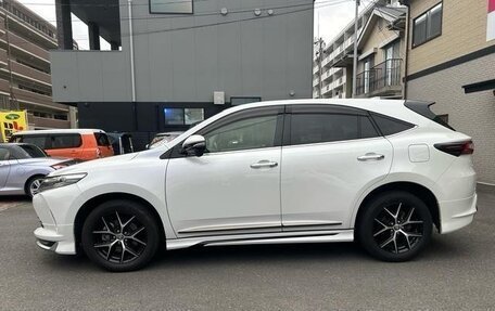 Toyota Harrier, 2020 год, 2 630 000 рублей, 7 фотография
