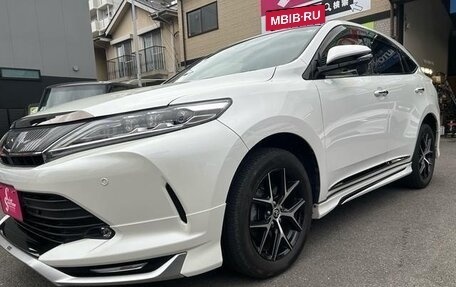 Toyota Harrier, 2020 год, 2 630 000 рублей, 6 фотография