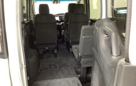 Honda Stepwgn IV, 2021 год, 2 070 000 рублей, 28 фотография