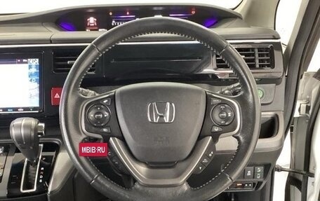 Honda Stepwgn IV, 2021 год, 2 070 000 рублей, 16 фотография