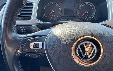 Volkswagen T-Roc I, 2023 год, 1 810 011 рублей, 16 фотография