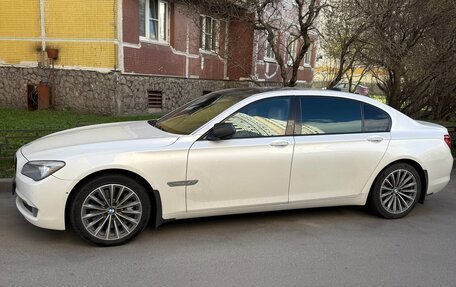 BMW 7 серия, 2011 год, 1 350 000 рублей, 2 фотография