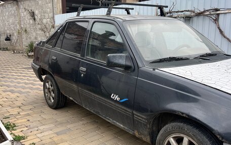 Opel Kadett E рестайлинг, 1990 год, 70 000 рублей, 2 фотография