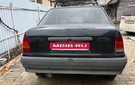 Opel Kadett E рестайлинг, 1990 год, 70 000 рублей, 4 фотография