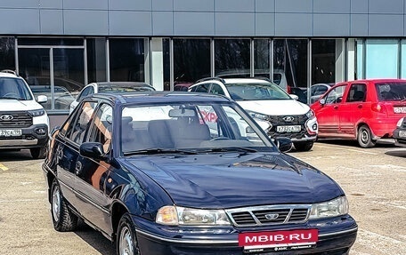 Daewoo Nexia I рестайлинг, 2004 год, 126 463 рублей, 2 фотография