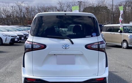 Toyota Sienta II, 2022 год, 1 126 000 рублей, 4 фотография