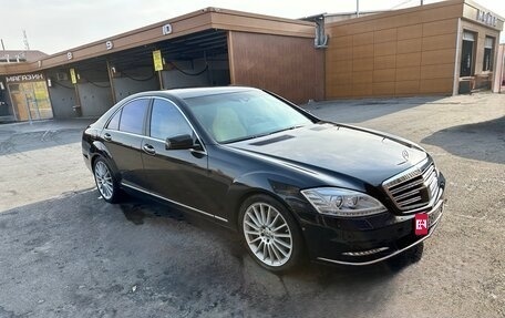 Mercedes-Benz S-Класс, 2009 год, 1 590 000 рублей, 1 фотография