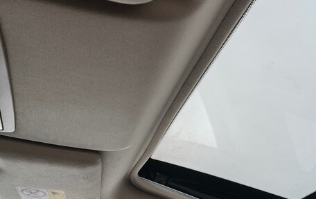 Mitsubishi Outlander III рестайлинг 3, 2017 год, 2 140 000 рублей, 15 фотография