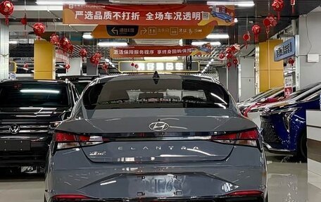 Hyundai Elantra, 2022 год, 1 520 000 рублей, 4 фотография