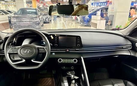 Hyundai Elantra, 2022 год, 1 520 000 рублей, 7 фотография