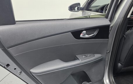 KIA K3, 2021 год, 1 500 000 рублей, 25 фотография