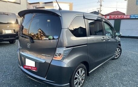 Honda Freed I, 2016 год, 881 000 рублей, 4 фотография