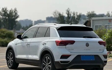 Volkswagen T-Roc I, 2022 год, 1 400 000 рублей, 5 фотография