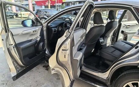 Lexus NX I, 2021 год, 2 500 000 рублей, 10 фотография
