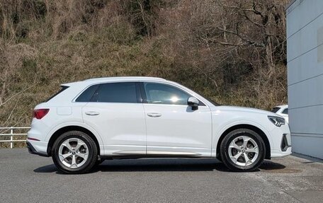 Audi Q3, 2022 год, 2 250 000 рублей, 3 фотография