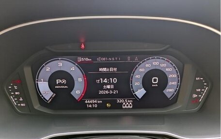 Audi Q3, 2022 год, 2 250 000 рублей, 10 фотография