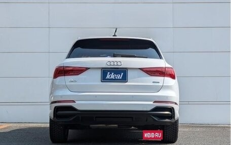 Audi Q3, 2022 год, 2 250 000 рублей, 7 фотография