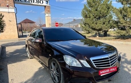 Mercedes-Benz E-Класс, 2012 год, 1 350 000 рублей, 7 фотография