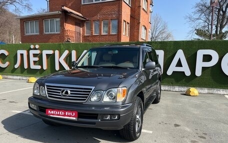 Lexus LX II, 2005 год, 2 920 000 рублей, 10 фотография