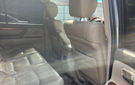 Lexus LX II, 2005 год, 2 920 000 рублей, 30 фотография