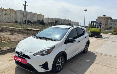 Toyota Prius c I, 2018 год, 1 700 000 рублей, 6 фотография