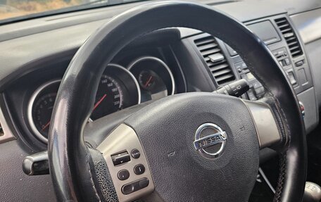 Nissan Tiida, 2010 год, 565 000 рублей, 1 фотография