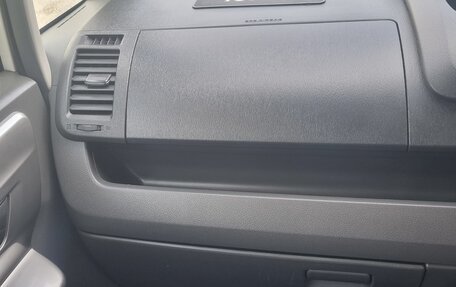 Toyota Voxy II, 2008 год, 1 450 000 рублей, 10 фотография