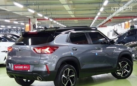 Chevrolet TrailBlazer, 2023 год, 1 690 000 рублей, 3 фотография