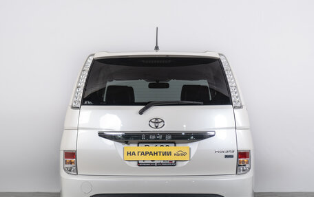 Toyota ISis I, 2012 год, 1 429 000 рублей, 5 фотография