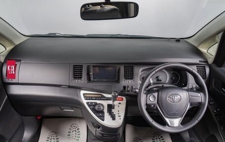Toyota ISis I, 2012 год, 1 429 000 рублей, 10 фотография