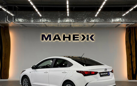 Hyundai Solaris II рестайлинг, 2021 год, 1 750 000 рублей, 4 фотография