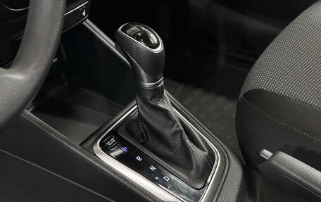 Hyundai Solaris II рестайлинг, 2021 год, 1 750 000 рублей, 14 фотография