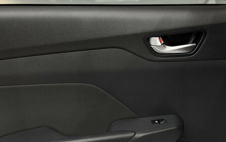 Hyundai Solaris II рестайлинг, 2021 год, 1 750 000 рублей, 18 фотография